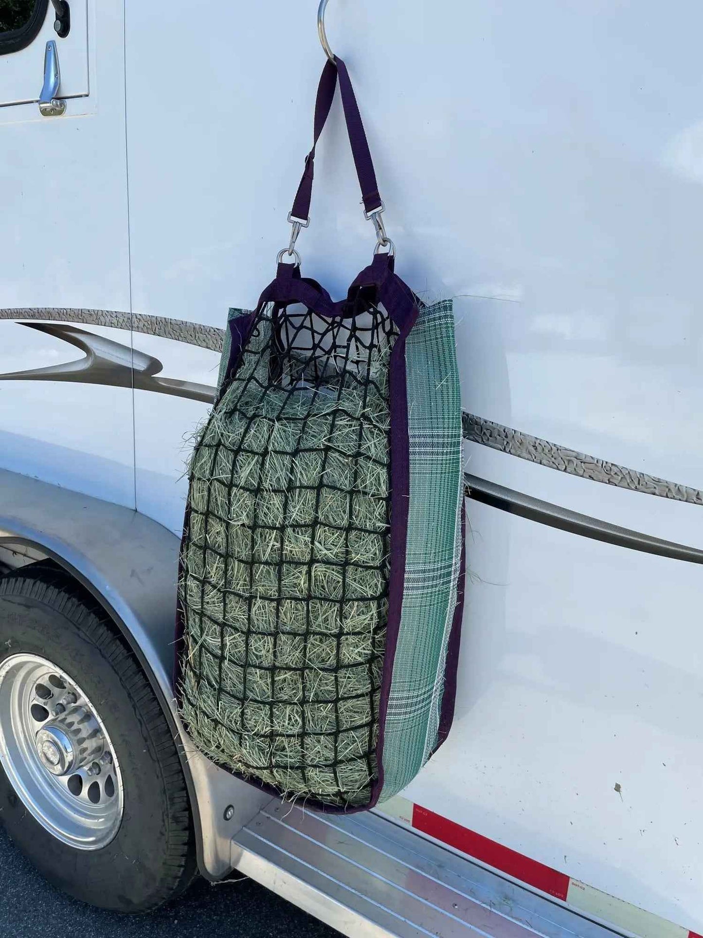 Slow Feed Hay Bag - 2 Flake Capacity
