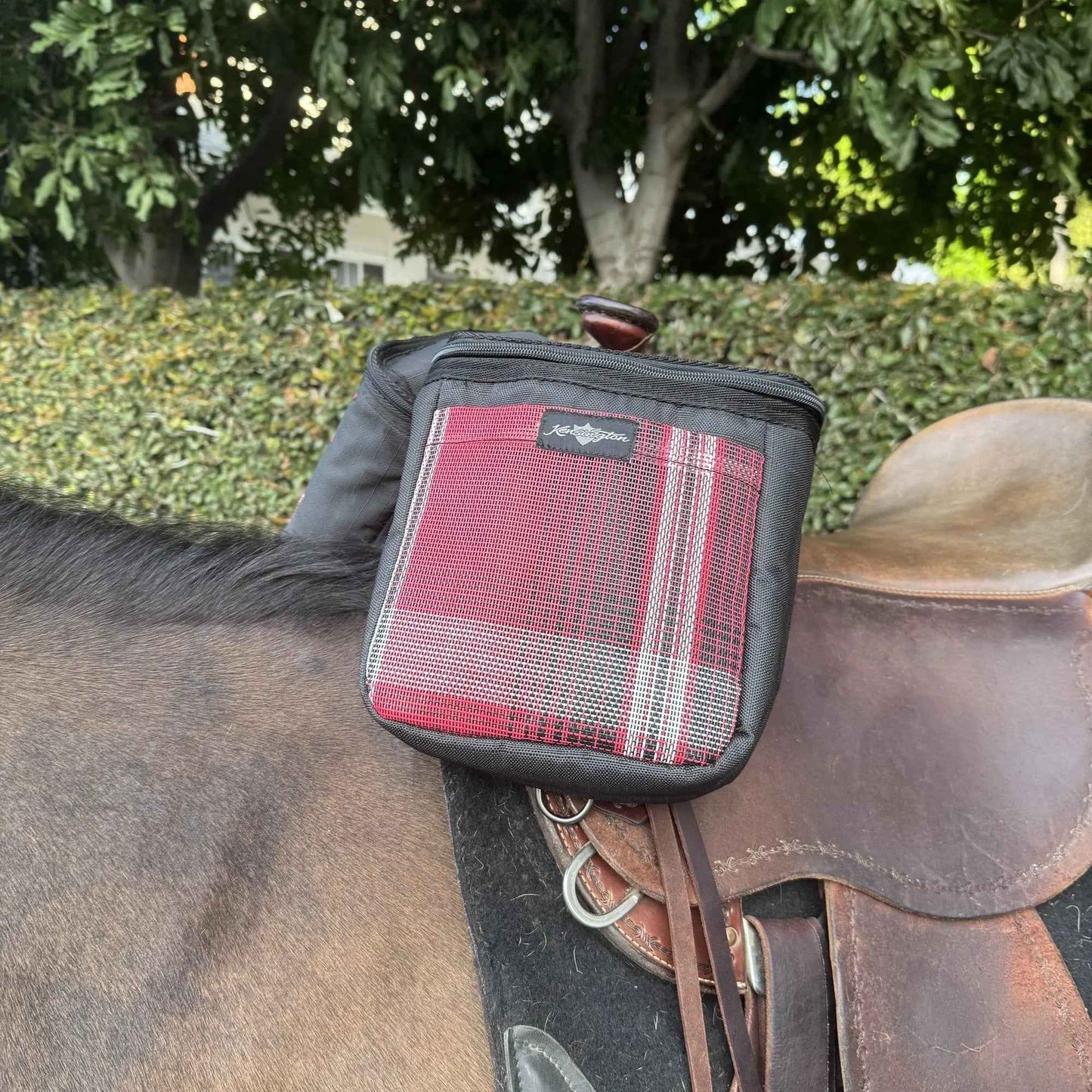 Insulated Western Horn Bag
